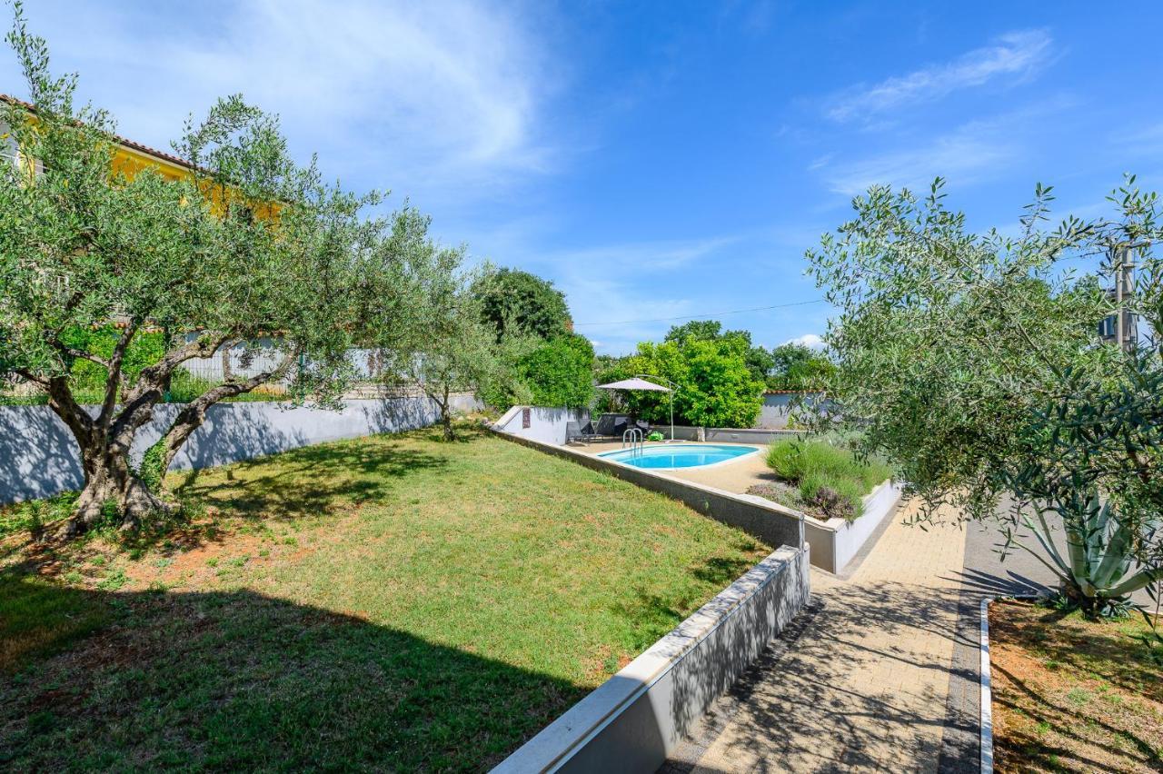 Villa Elisa Kaštelir 외부 사진