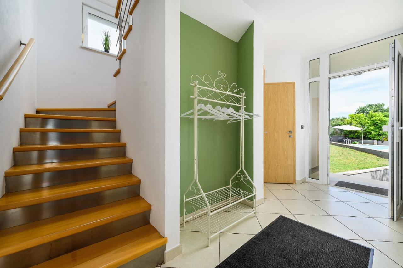 Villa Elisa Kaštelir 외부 사진